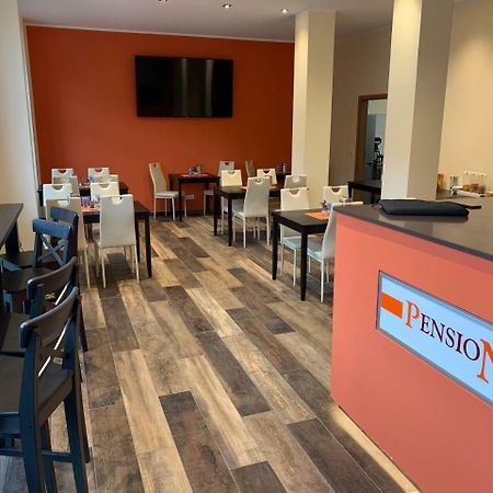 Pensionett Bernburg Exteriör bild